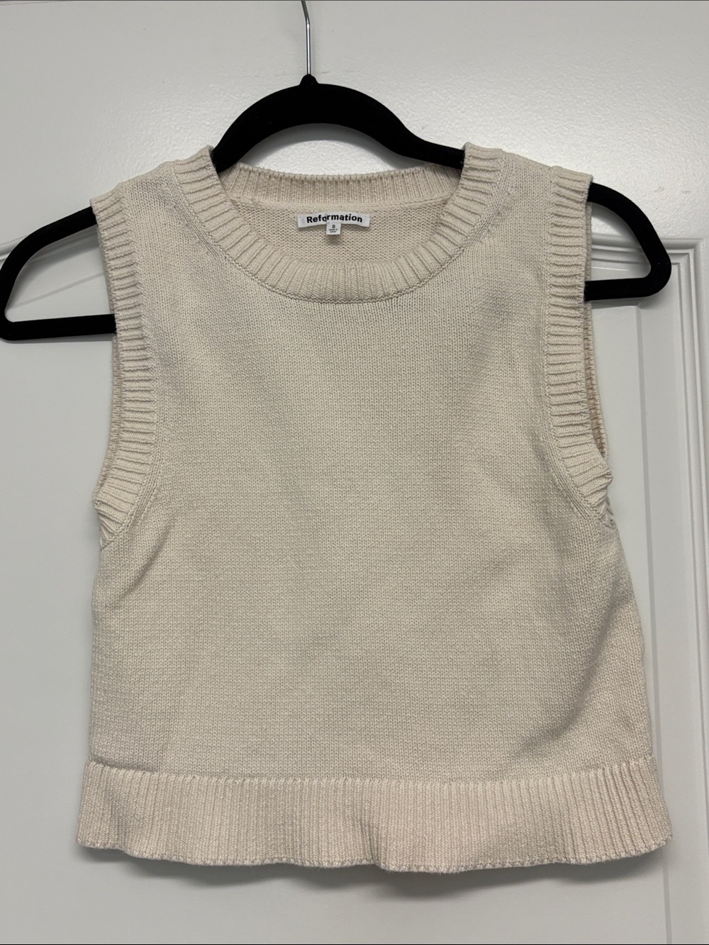 Reformation Rumita Organic Cotton Sweater Tank in size S